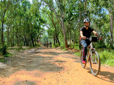 cycling around the Nandi hills